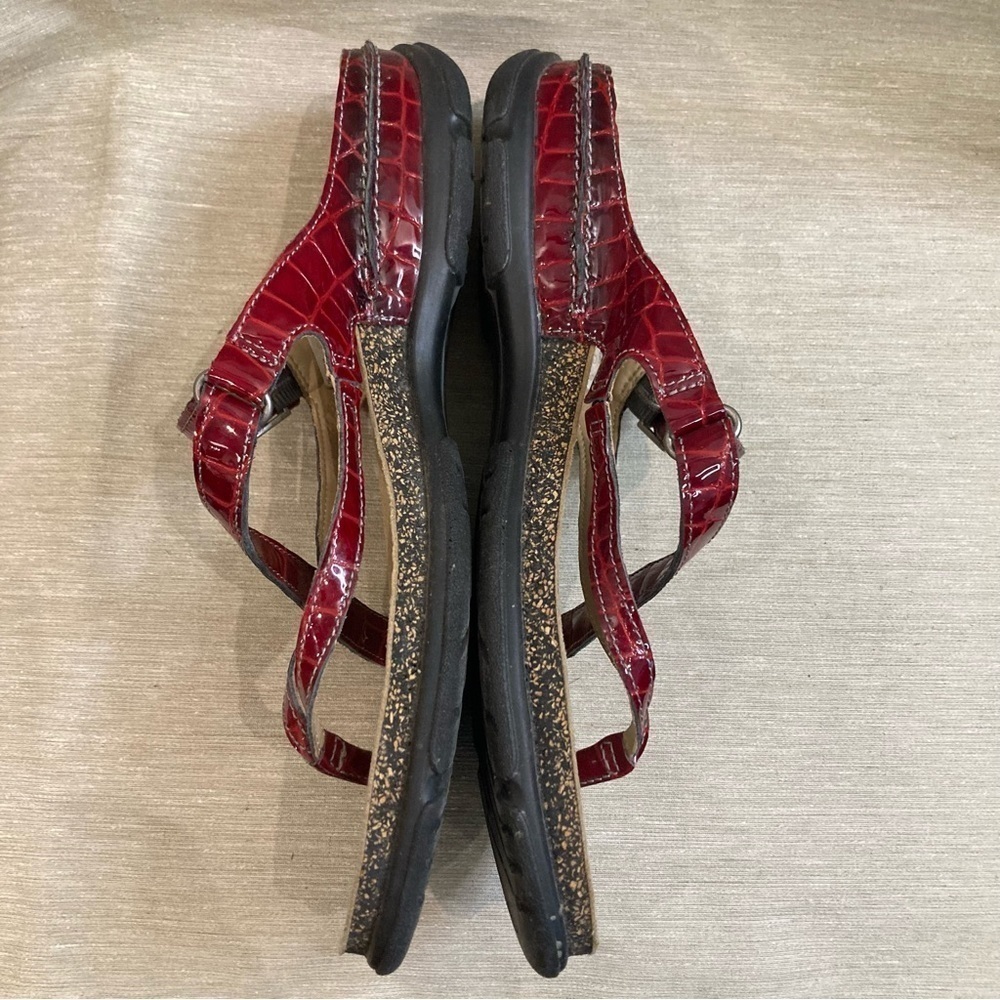 ECCO Sz 41 Croc  Pattern Slip On Thong Strappy Casual Dressy Sandals - Picture 4 of 9